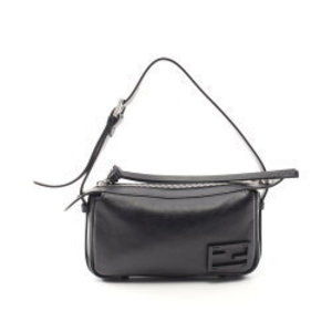 FENDI Simply FENDY Shoulder Bag Leather Black